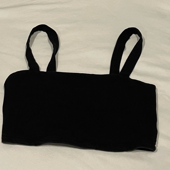 black cropped tank. good condition, size small. - Picture 1 of 3